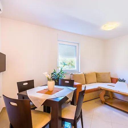 Boro Apartment Medulin