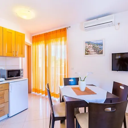 Apartment Boro