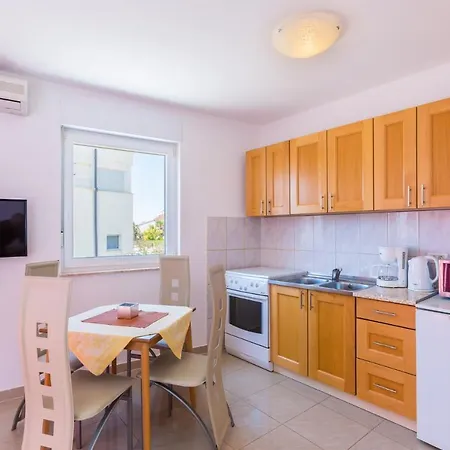 Boro Apartment